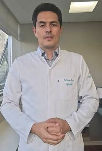Druzus Marques, neurologista da Hapvida.