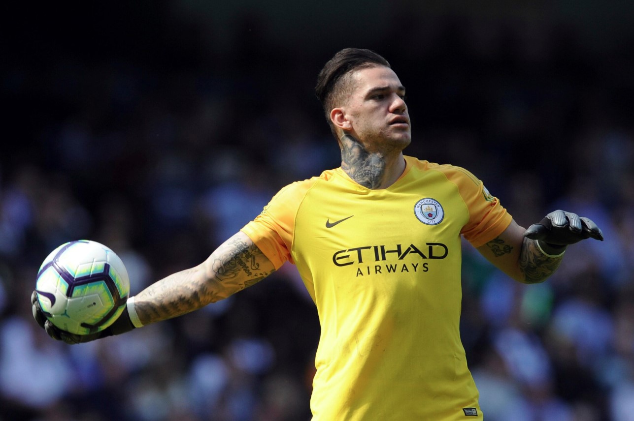 Goleiro brasileiro Ederson deixou o Manchester City e assinou com o Fenerbahçe, da Turquia