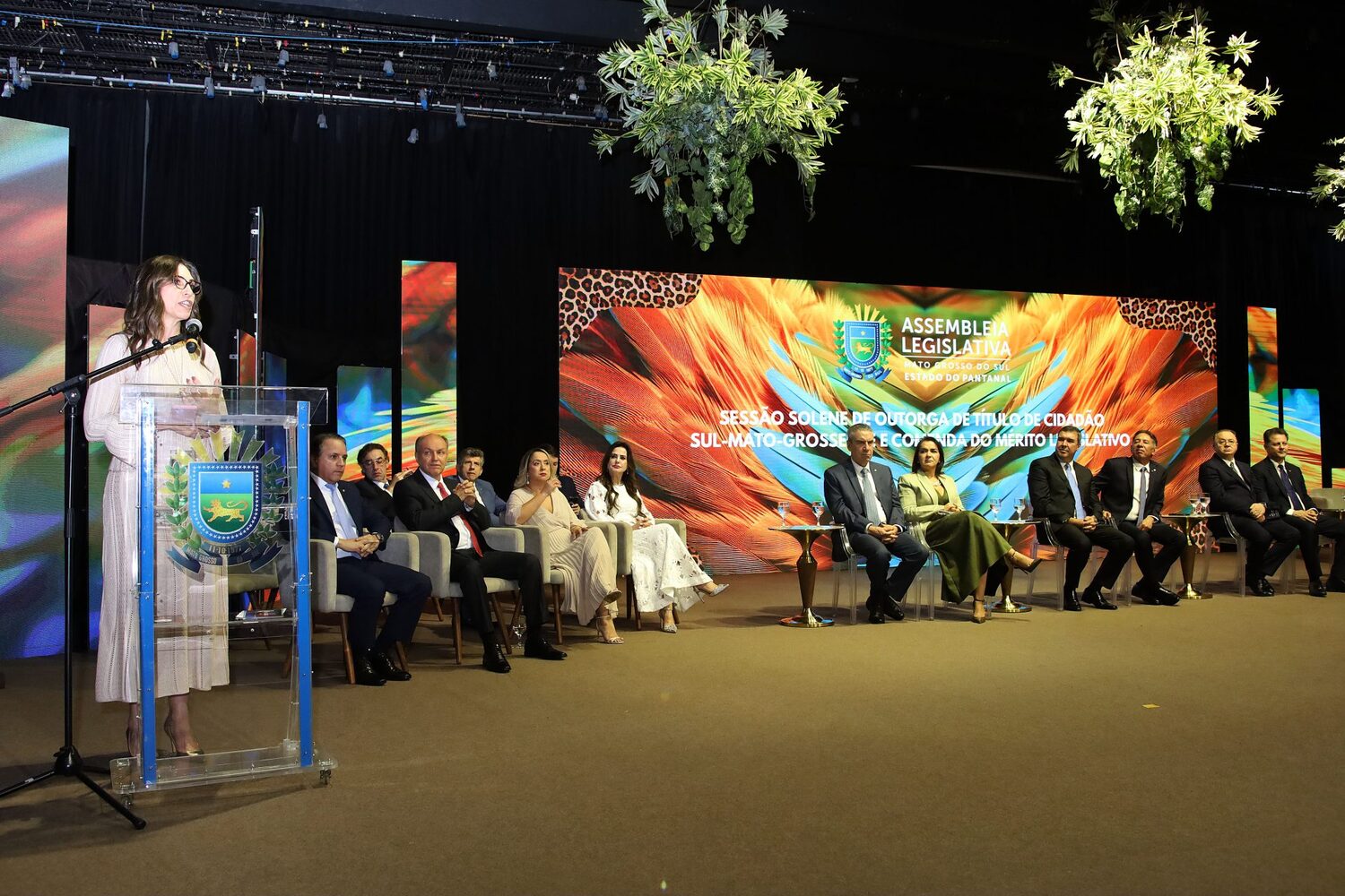 A primeira-dama Mônica Riedel discursou em nome dos agraciados