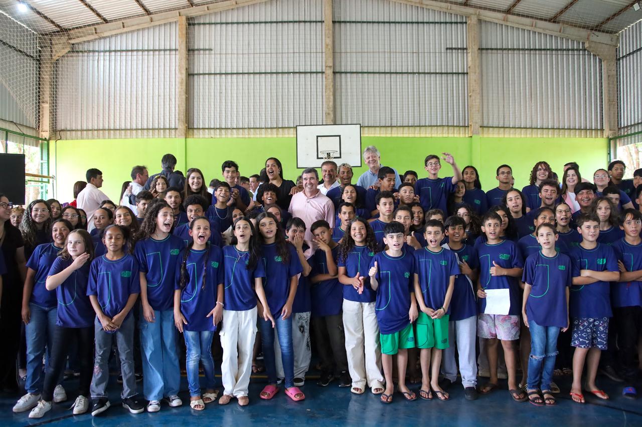 Escola Estadual Vânia Medeiros Lopes, em Glória de Dourados, recebe reforma completa e modernização com recursos estaduais