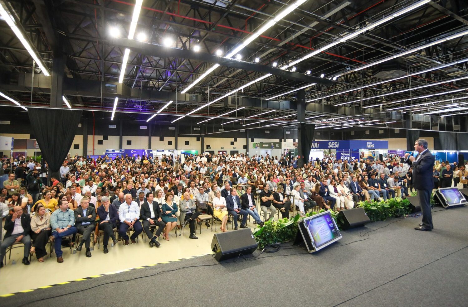 Congresso dos Municípios reforça parceria entre Estado e prefeituras para promover gestão eficiente e reduzir desigualdades em MS.