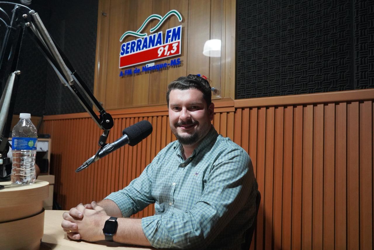 Durante a conversa ao vivo, prefeito de Nioaque explicou decisões da gestão e apresentou novos projetos para o município