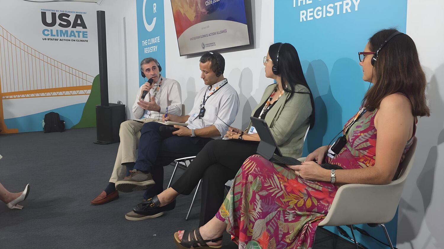 Representantes da Arauco participam de painel na COP 30, em Belém (PA), discutindo soluções baseadas na natureza para enfrentar a crise climática global.