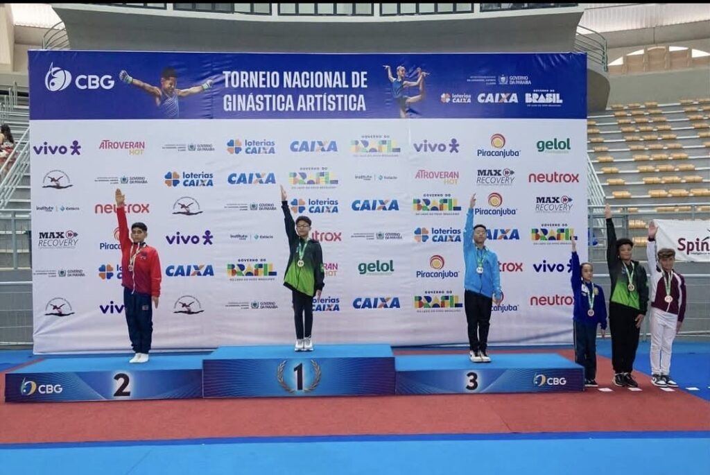Luke Nagano conquistou o bronze no Torneio Nacional de Ginástica Artística em João Pessoa
