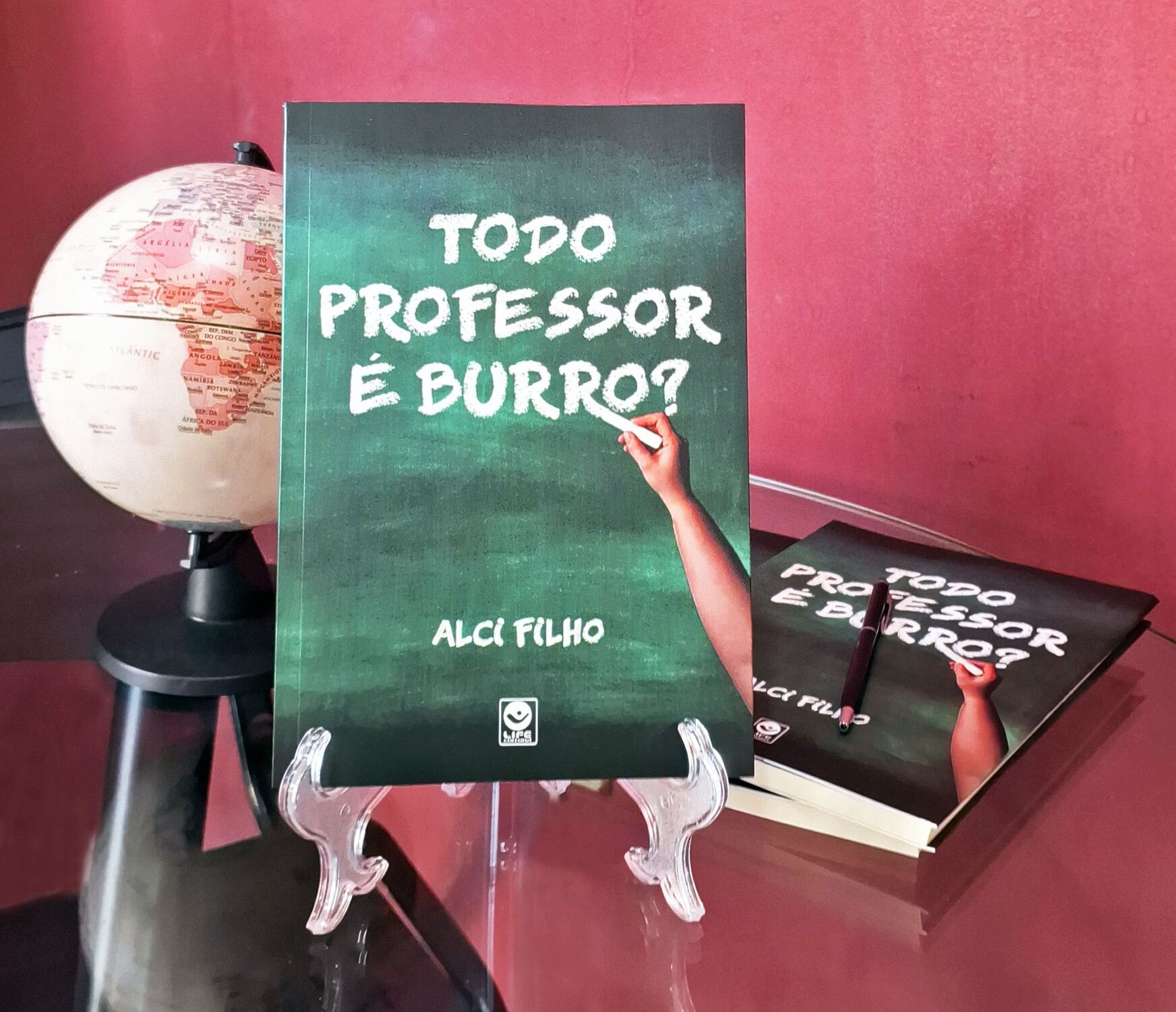 Livro com método de inteligência emocional para professores será lançado nesta terça em Campo Grande