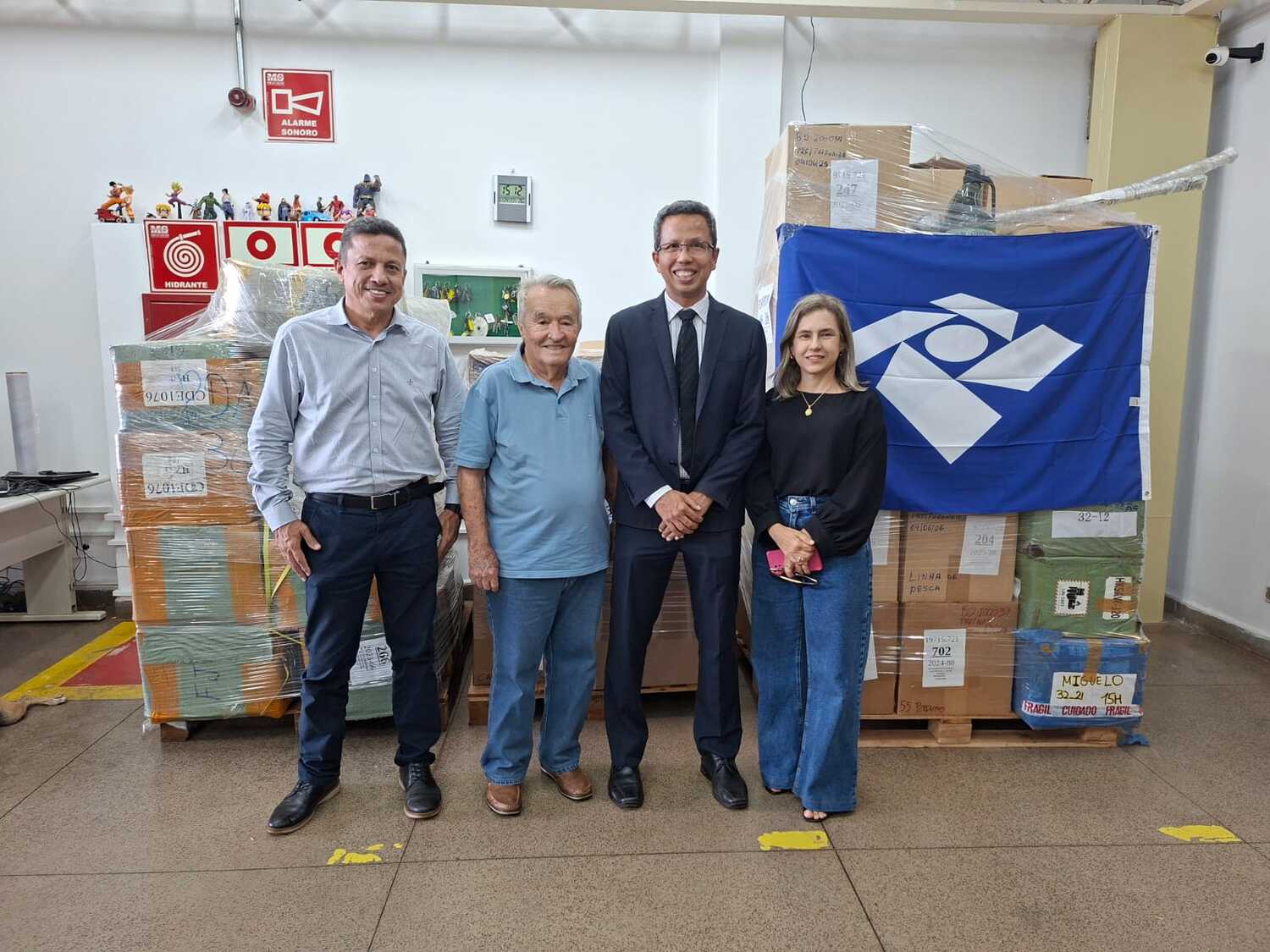 Fort Atacadista recebe bazar do Asilo São João Bosco no dia 6/12, com produtos apreendidos pela Receita Federal e renda destinada à manutenção da instituição.