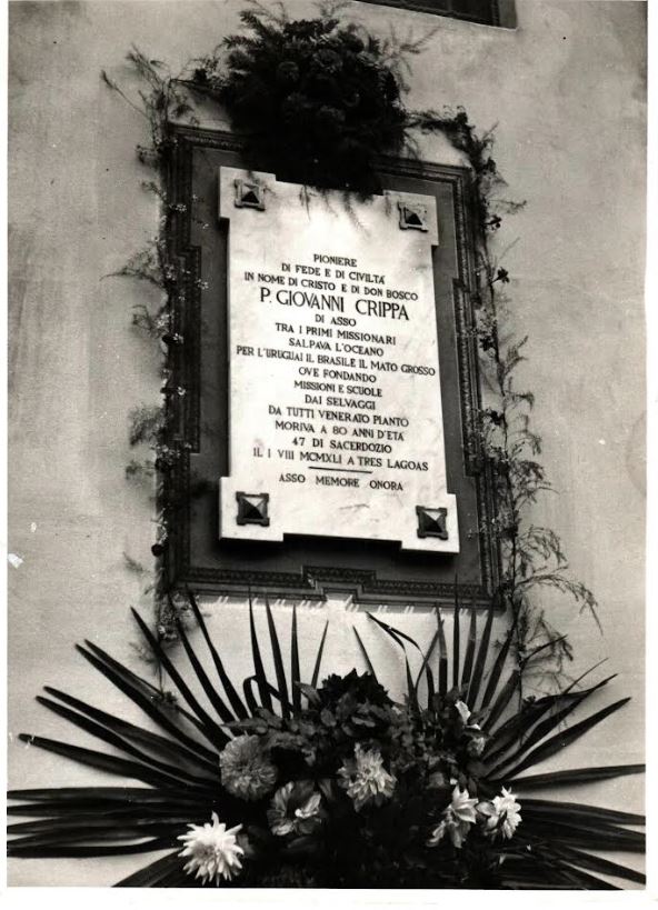 Placa instalada na Itália homenageia o missionário salesiano como pioneiro da fé e da civilização na América do Sul. Crippa morreu em 1941, aos 80 anos, após 47 anos de sacerdócio.