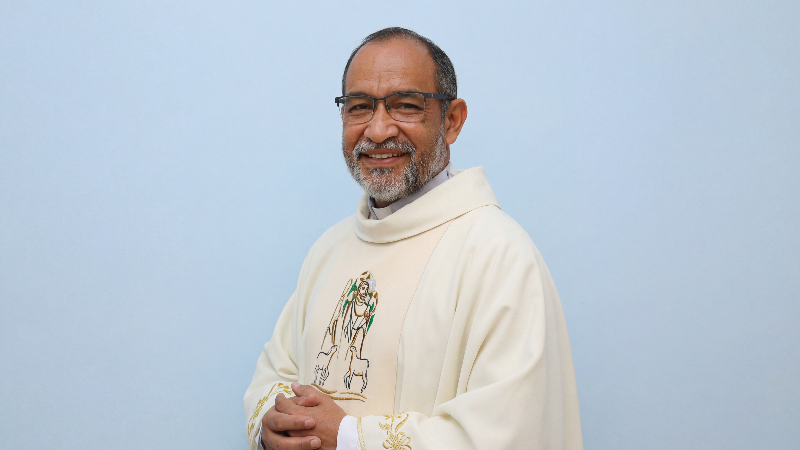 Padre Hermenegildo Conceição Silva assume a reitoria da UCDB.