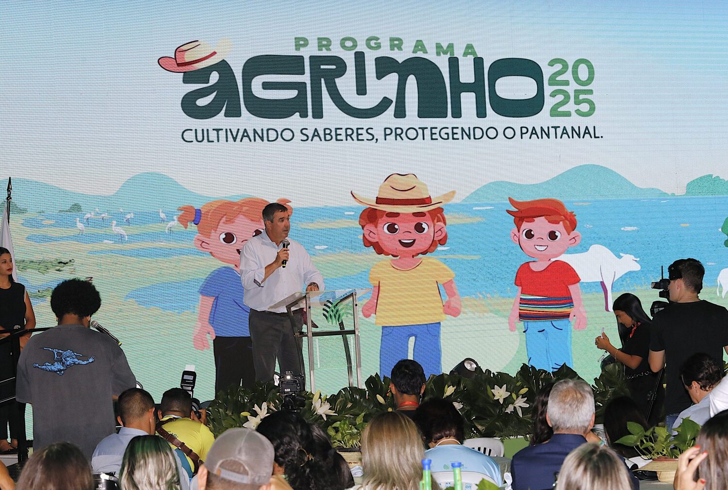O governador Eduardo Riedel participou da ultima edição do programa (Foto: Saul Schramm)
