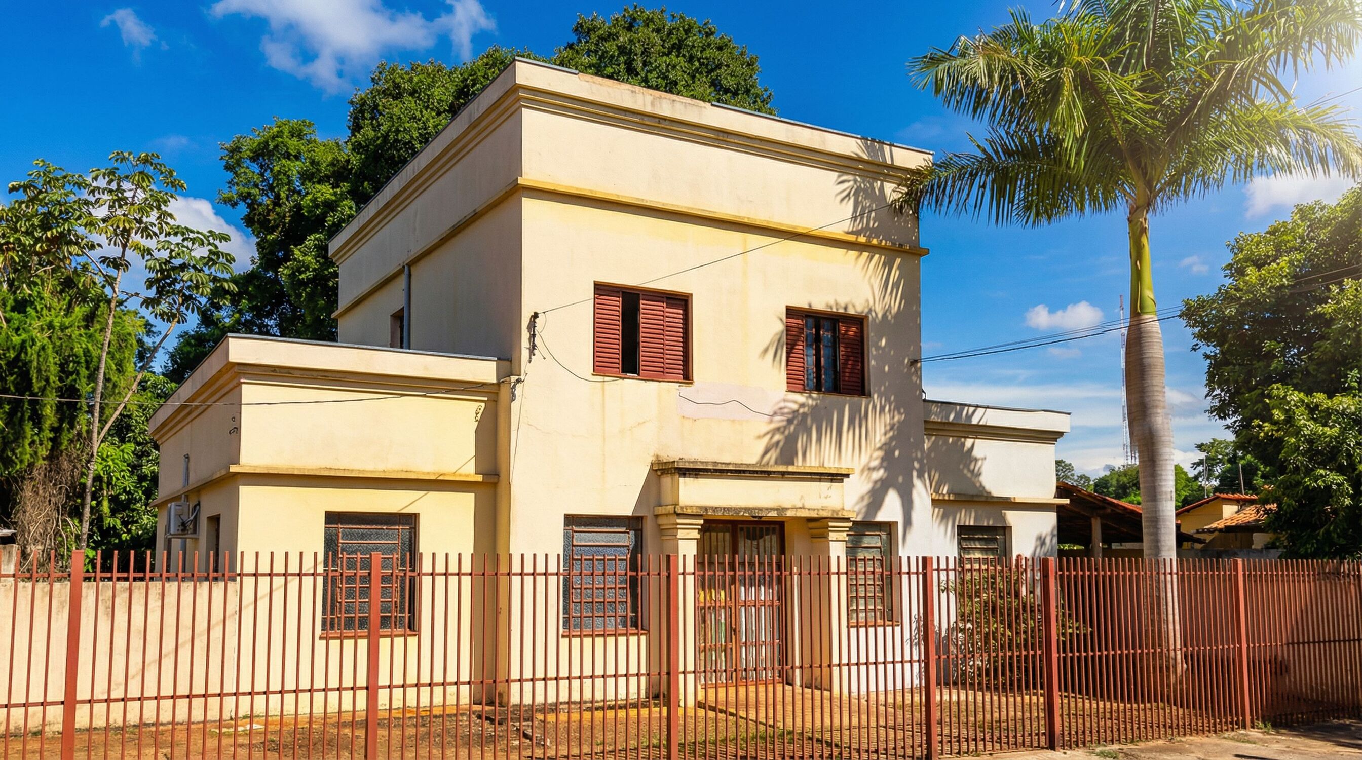 Correios realizam leilão de imóveis em MS como parte de plano para cobrir déficit de R$ 9 bilhões e fortalecer operações.