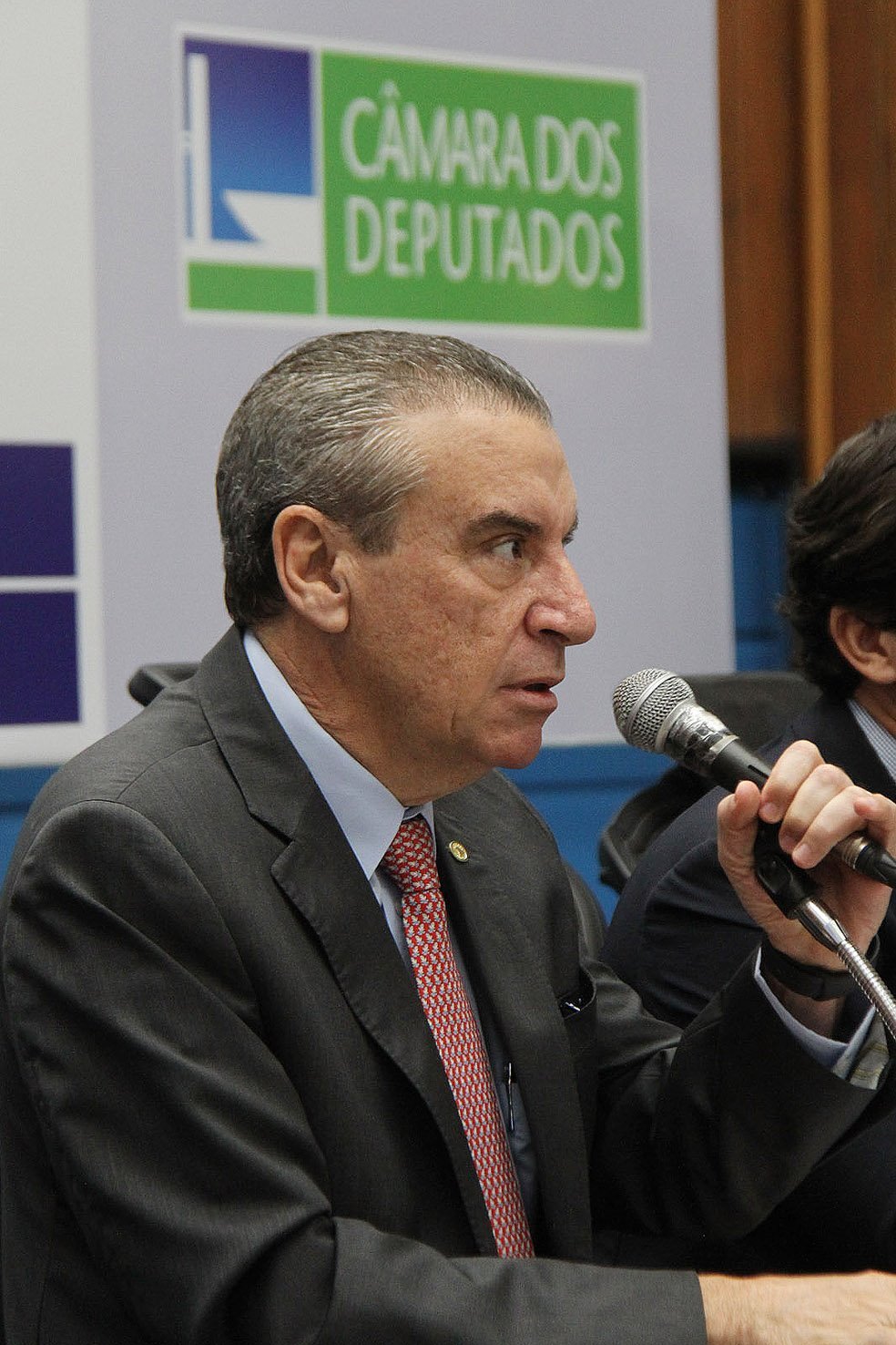 Deputado Paulo Corrêa foi o proponente do seminário