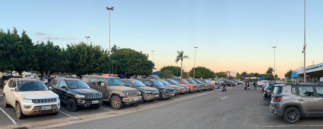 Chegada no estacionamento do Aeroporto Internacional de Campo Grande/MS